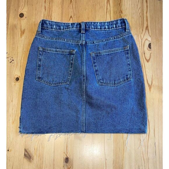H&M Blue Denim Mini Skirt - Picture 2 of 7